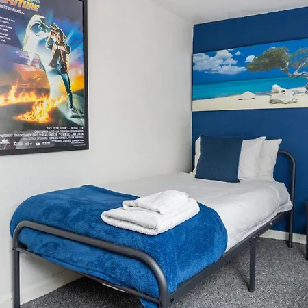 Apartment 2 Bed House - Sleeps 6 Perfect For Families And Contractors